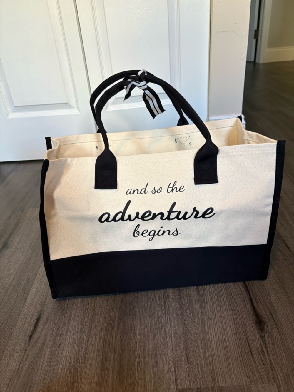 NWOT Canvas Tote Bag - "and so the adventure begins" - Black & Cream